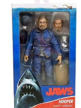 Neca jaws Hooper amity arrival figure new